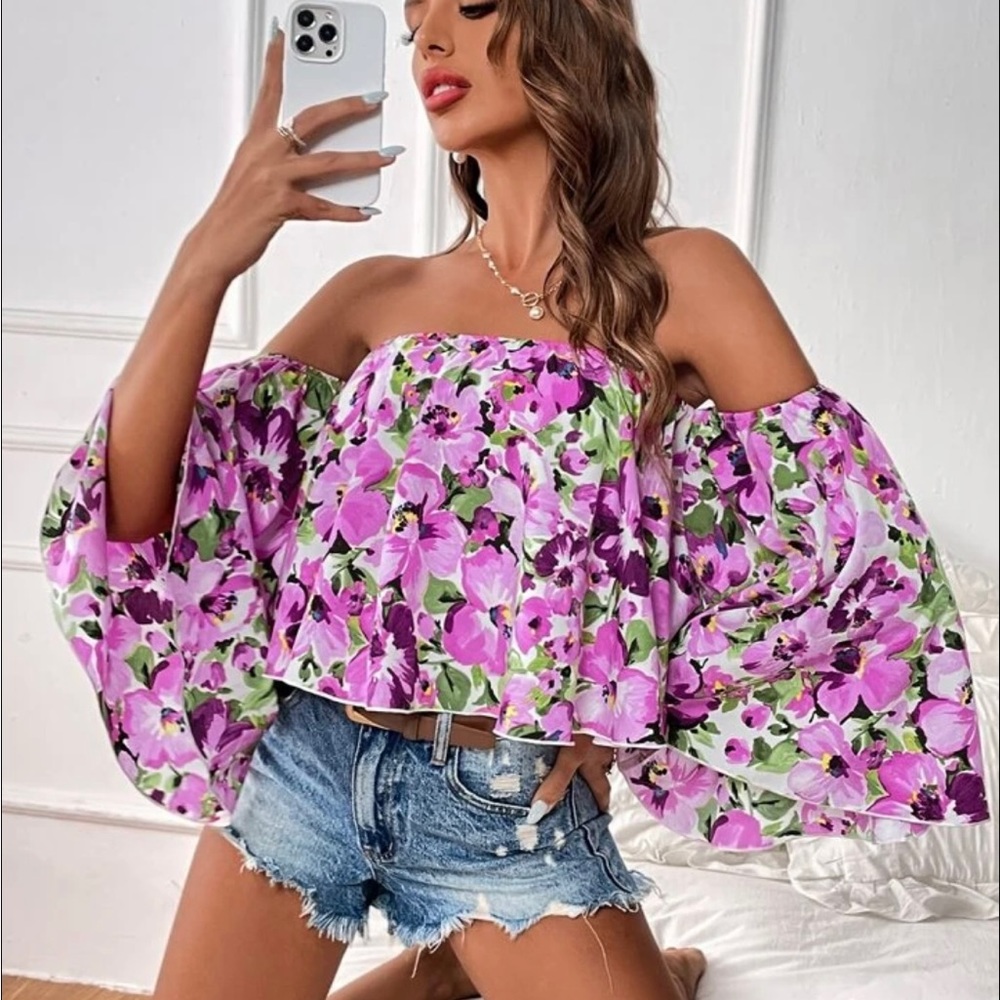 New - Women’s Floral Print Off Shoulder Top